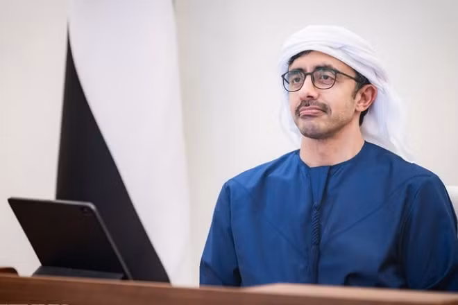 Phó Thủ tướng kiêm Ngoại trưởng UAE Sheikh Abdullah bin Zayed Al Nahyan. (Ảnh: IRNA/TTXVN)