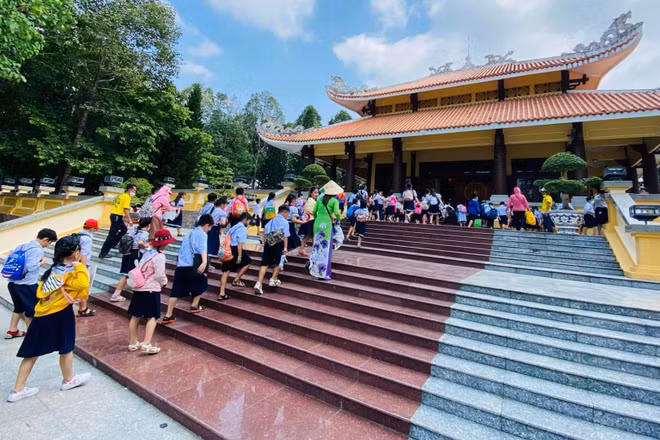 Đền tưởng niệm Chủ tịch Tôn Đức Thắng. (Ảnh: Khu lưu niệm Chủ tịch Tôn Đức Thắng)