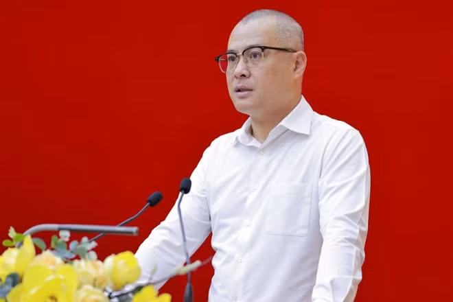 Bí thư Tỉnh ủy Phú Thọ Phạm Đại Dương phát biểu tại hội nghị sơ kết 1 năm vận hành chính quyền địa phương 2 cấp ở Phú Thọ.