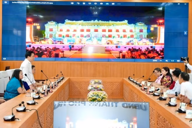 Hội Điện ảnh Việt Nam làm việc với Ủy ban nhân dân thành phố Huế về đề xuất đăng cai, phối hợp tổ chức Giải thưởng Cánh diều 2026 tại Huế.