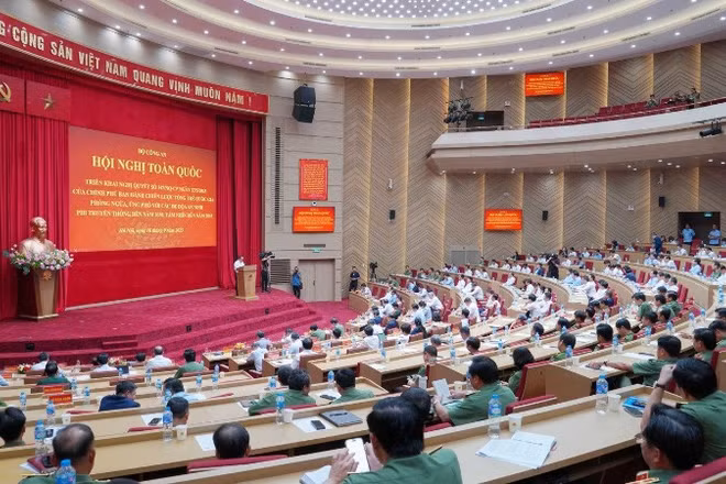 Bộ Công an tổ chức hội nghị triển khai Nghị quyết của Chính phủ về chiến lược tổng thể quốc gia phòng ngừa, ứng phó các đe dọa an ninh phi truyền thống đến năm 2030, tầm nhìn đến năm 2045. (Ảnh Bộ Công an)