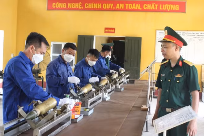 Sửa chữa, bảo dưỡng đạn pháo cao xạ 57mm tại Phân kho 54, Kho K22 Cục Hậu cần - Kỹ thuật Quân khu 3