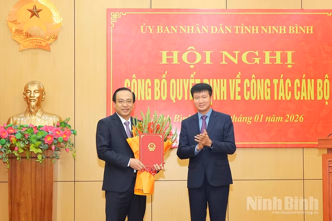 Thủ tướng Chính phủ phê chuẩn đồng chí Đặng Thanh Sơn giữ chức Phó Chủ tịch Ủy ban nhân dân tỉnh.