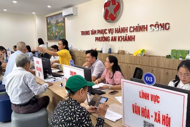 Mô hình chính quyền địa phương 2 cấp về cơ bản đáp ứng yêu cầu của người dân, doanh nghiệp.