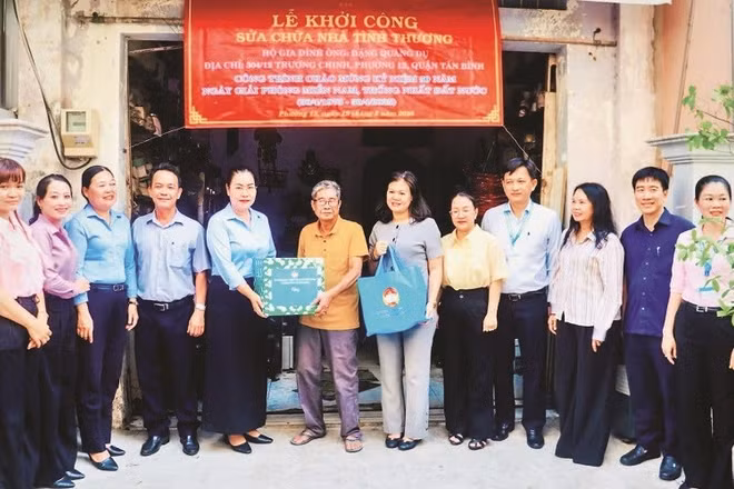 Giai đoạn 2014-2024, Quỹ “Vì người nghèo” trên toàn Thành phố Hồ Chí Minh cũ đã trích hơn 1.940 tỷ đồng hỗ trợ hộ nghèo, hộ cận nghèo có hoàn cảnh đặc biệt khó khăn xây dựng và sửa chữa 10.429 nhà tình thương.