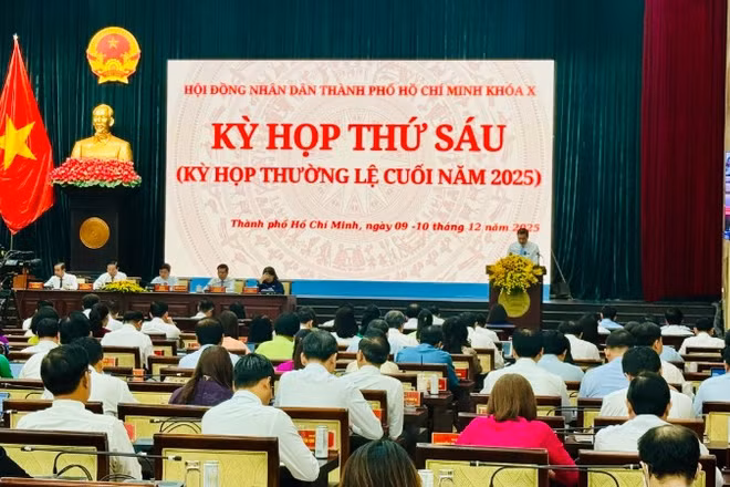 Quang cảnh kỳ họp.