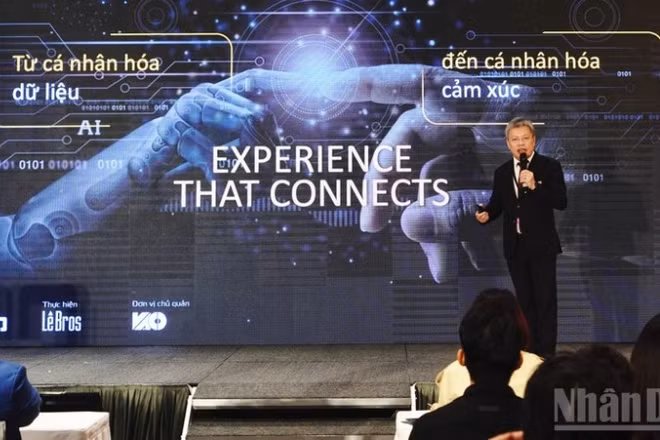 Ông Lê Quốc Vinh, Chủ tịch Công ty Le Bros, Chủ tịch CSMO, Trưởng Ban tổ chức VSM Camp & CSMO Summit 2025 giới thiệu nội dung sự kiện.