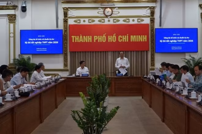 Quang cảnh buổi làm việc.