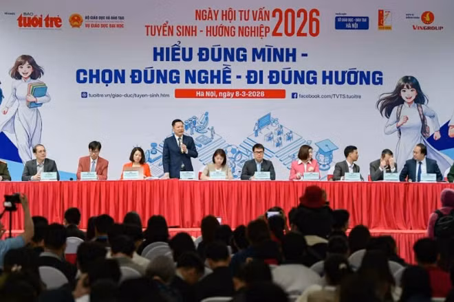 Những thắc mắc, băn khoăn của học sinh và phụ huynh được Ban tư vấn giải đáp. 