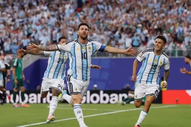 Lionel Messi thi đấu thăng hoa. (Ảnh: FIFA)