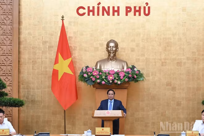 Thủ tướng Phạm Minh Chính chủ trì cuộc họp thảo luận các giải pháp thực hiện hiệu quả chính quyền địa phương 2 cấp.