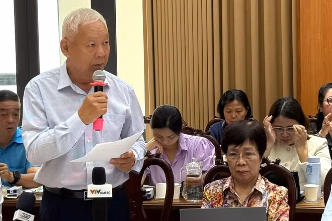 Đề án kiểm soát khí thải phương tiện giao thông trên địa bàn Thành phố Hồ Chí Minh đưa ra lấy ý kiến phản biện xã hội tại hội nghị do Ủy ban Mặt trận Tổ quốc Việt Nam Thành phố tổ chức sáng 11/9. (Ảnh: QUÝ HIỀN)