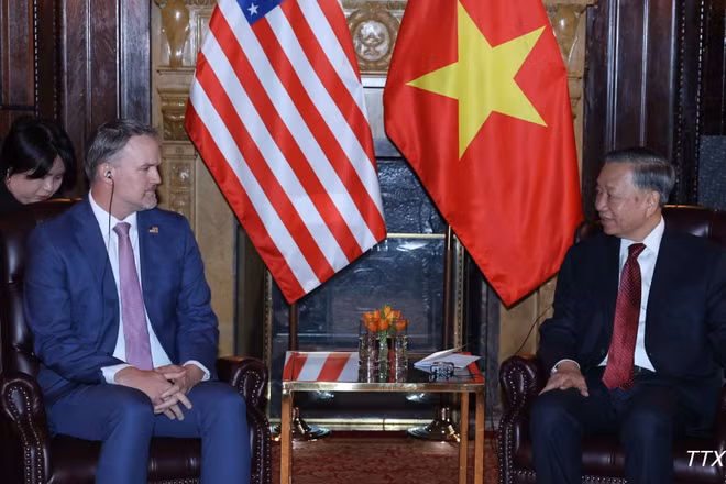Tổng Bí thư, Chủ tịch nước Tô Lâm tiếp Đại sứ Jamieson Greer, Đại diện Thương mại Hoa Kỳ (USTR). (Ảnh: TTXVN)