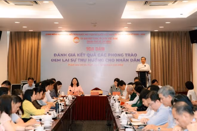 Toàn cảnh tọa đàm.
