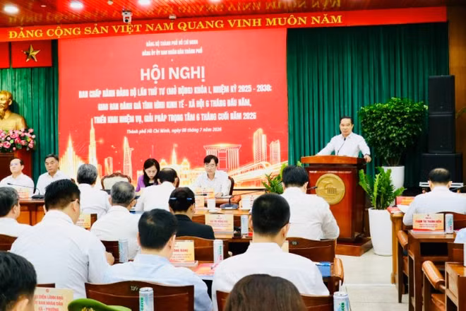 Toàn cảnh hội nghị.