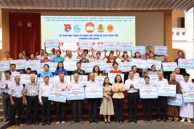 Các đơn vị đăng ký đóng góp quỹ Vì người nghèo của phường Chợ Quán.