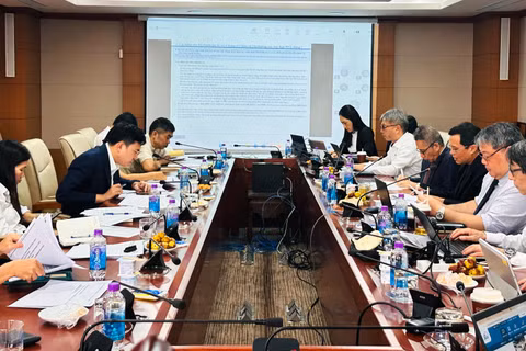 Toàn cảnh một buổi làm việc của đoàn chuyên gia Nhật Bản và Việt Nam. (Ảnh: JICA)