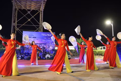 Tiết mục văn nghệ của Đội Công binh số 5 Việt Nam tại chương trình kỷ niệm Ngày Liên hợp quốc năm 2026. (Ảnh: THẮNG LÊ)