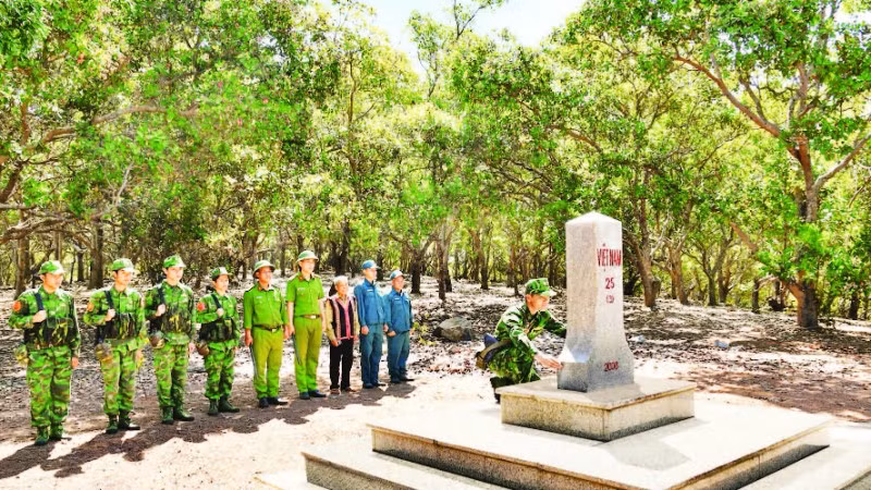 Bộ đội Biên phòng không chỉ là lực lượng bảo vệ biên cương, mà còn là người bạn đồng hành với người dân trong cuộc sống.