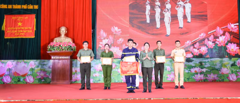 thiet-ke-chua-co-ten-41-279.png
