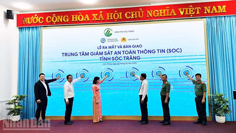 ndo_bl_a-1-4910.jpg