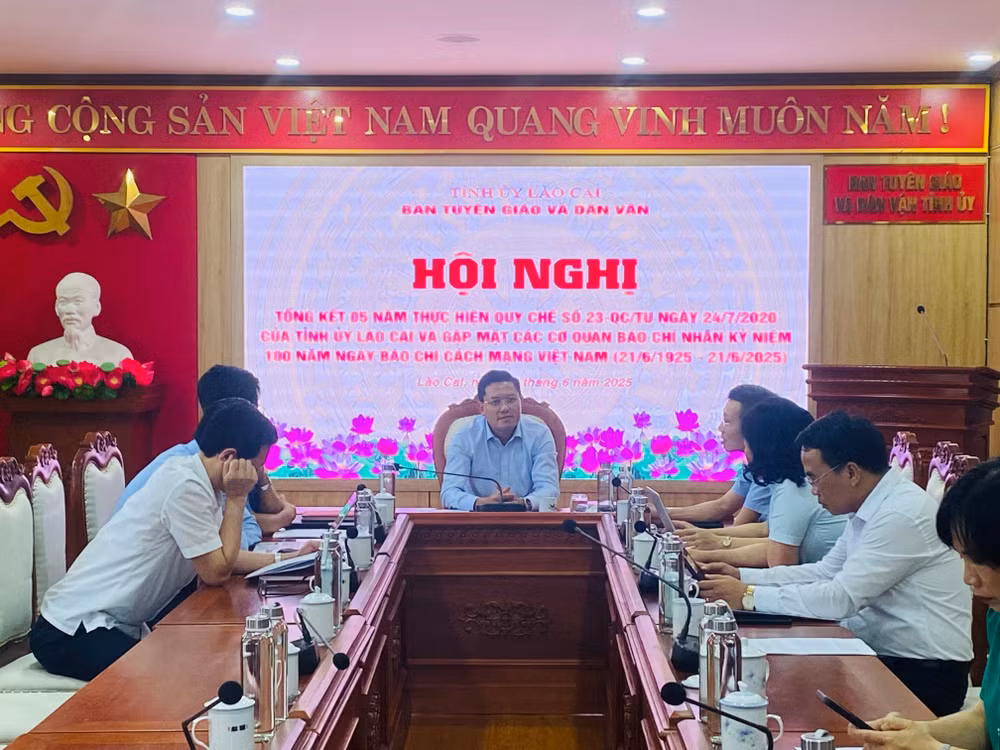 Hội nghị Tổng kết 5 năm thực hiện quy chế phối hợp với báo chí tại Lào Cai.