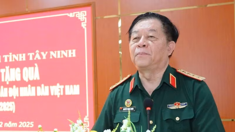 Đại tướng Nguyễn Trọng Nghĩa, Ủy viên Bộ Chính trị, Bí thư Trung ương Đảng, Ủy viên Thường vụ Quân ủy Trung ương, Chủ nhiệm Tổng cục Chính trị Quân đội nhân dân Việt Nam phát biểu.