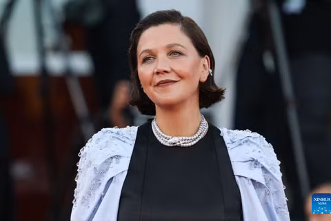 Nữ đạo diễn Maggie Gyllenhaal, Chủ tịch Liên hoan phim Venice 2026. Ảnh: THX