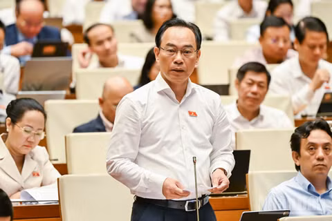 Bộ trưởng Hoàng Minh Sơn: Cung cấp miễn phí sách giáo khoa cho học sinh từ năm học 2028-2029