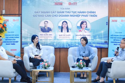 Đẩy mạnh cắt giảm thủ tục hành chính để thúc đẩy doanh nghiệp phát triển