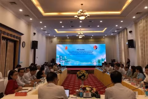 Hội thảo nâng cao năng lực, hoàn thiện chính sách chăm sóc, hỗ trợ nạn nhân chất độc da cam/dioxin và người khuyết tật. (Ảnh: ANH THƠ)