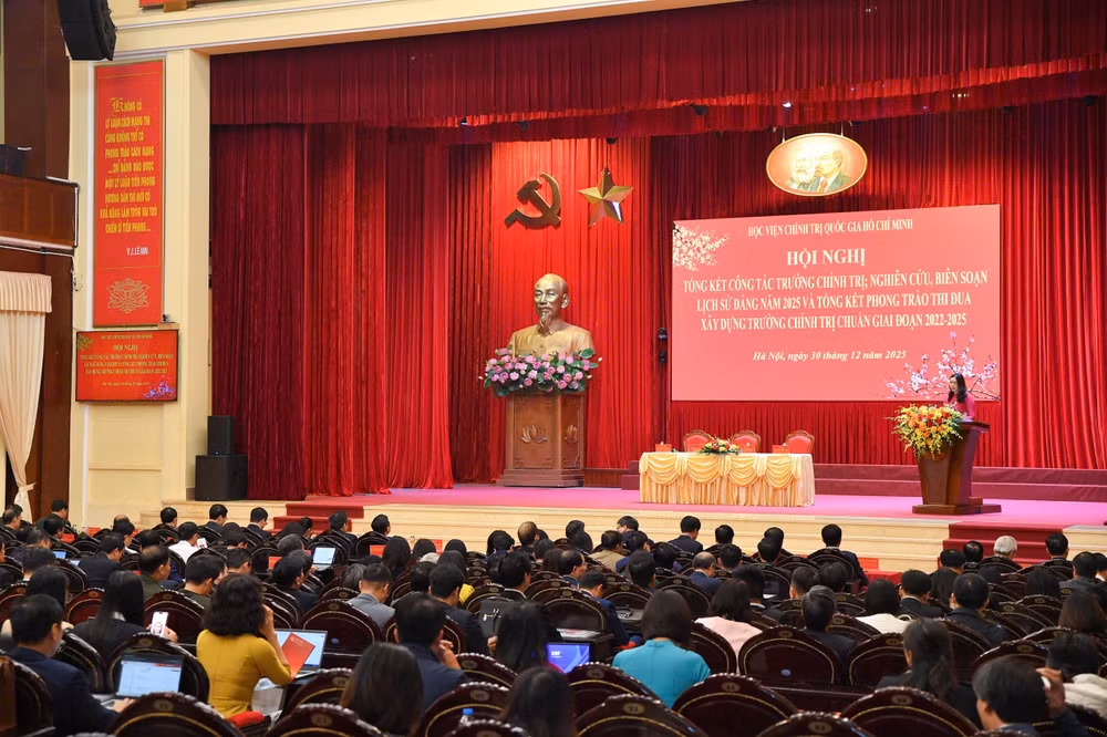 gen-h-3112-quang-canh.jpg