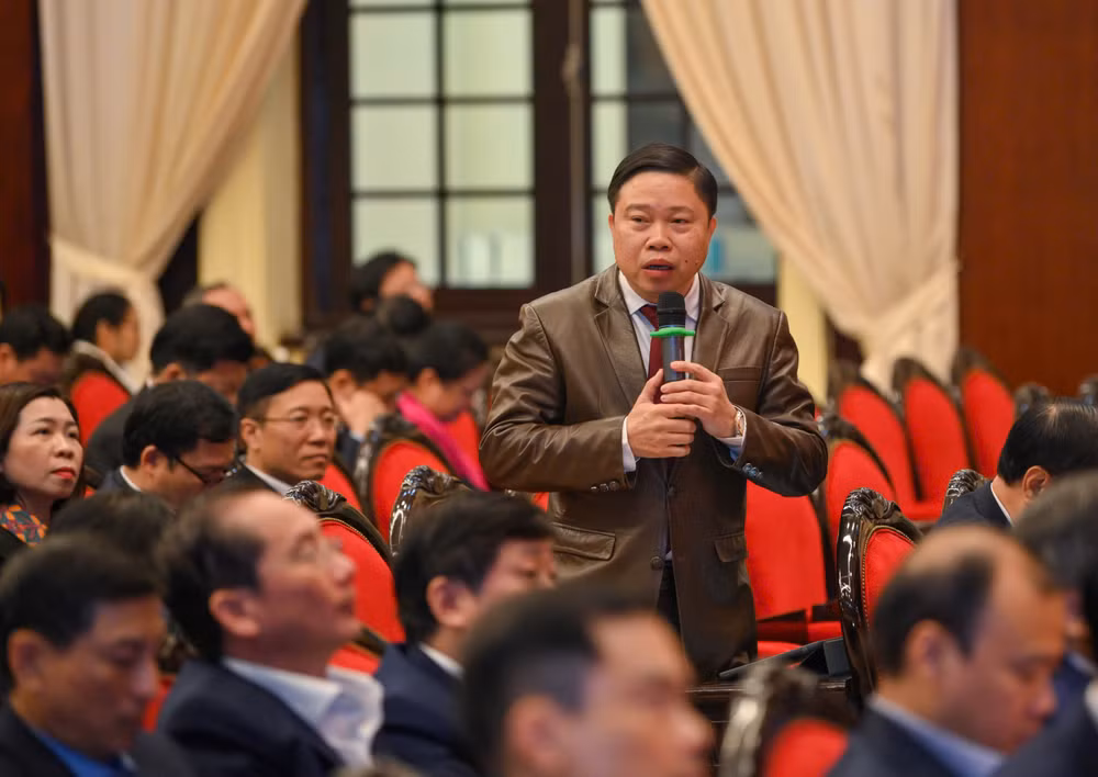 gen-h-12011-y-kien-cu-tri.jpg
