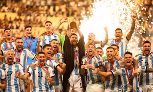 World Cup 2022 khép lại với cái kết như mơ cho Messi và tuyển Argentina. (Ảnh: Reuters)