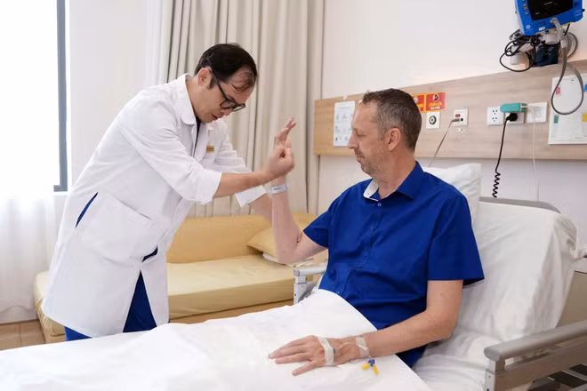 Du khách quốc tế thăm khám sức khỏe tại Việt Nam. (Ảnh: Vinmec)