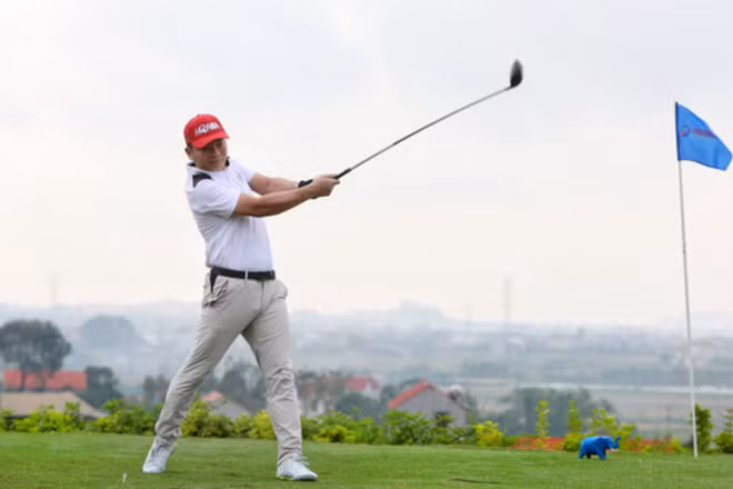 Du lịch golf được xác định là một trong những sản phẩm ưu tiên của ngành du lịch Việt Nam. (Ảnh: TTXVN)