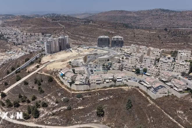 Một khu định cư của Israel đang được xây dựng tại Bờ Tây, gần Jerusalem. (Ảnh: THX/TTXVN)