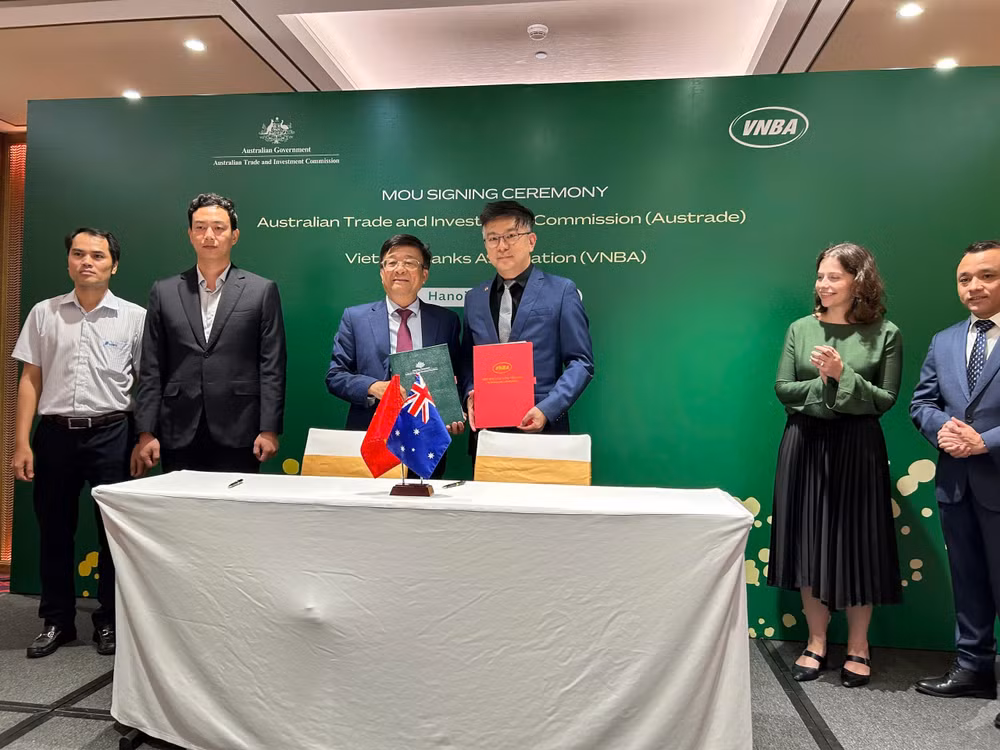 Cơ quan Thương mại và Đầu tư Chính phủ Australia (Austrade) đã ký Biên bản ghi nhớ với Hiệp hội Ngân hàng Việt Nam. (Ảnh: HẢI YẾN)