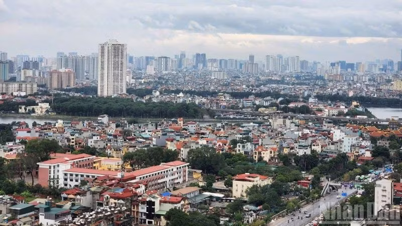Nhà đầu tư cần dựa vào dữ liệu để chọn đúng vùng đầu tư. (Ảnh: TRẦN KHÁNG)