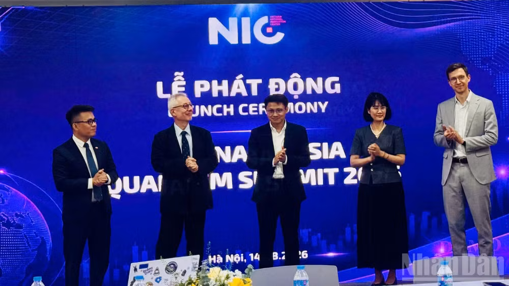 ndo_br_luongtu2-khoidong.jpg