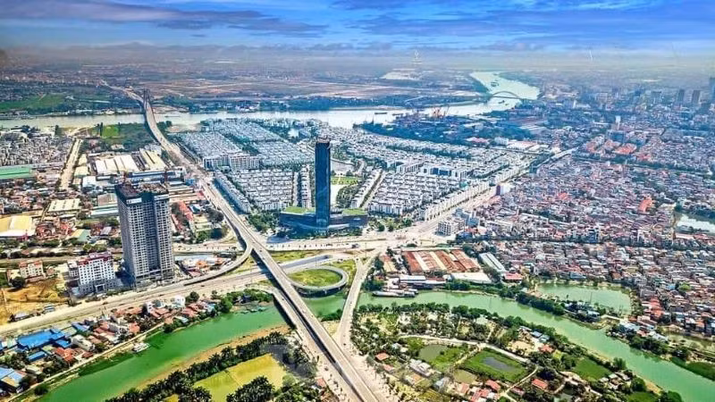 Thành phố "hoa phượng đỏ" Hải Phòng phát triển mạnh 5 loại hình giao thông. (Ảnh: HP)