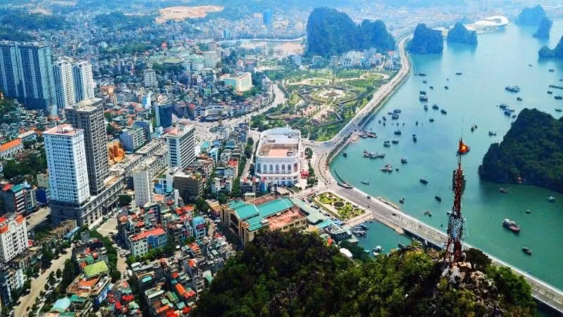 Quảng Ninh có nhiều lợi thế phát triển thị trường bất động sản, nhất là trong bối cảnh hiện nay. (Ảnh: VARS)