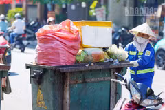 Nguồn cung lao động môi trường vẫn chưa đáp ứng được khối lượng công việc gia tăng. (Ảnh: THANH TÂM)