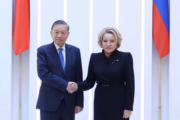 Tổng Bí thư, Chủ tịch nước Tô Lâm hội kiến Chủ tịch Thượng viện Nga Valentina Matvienko.