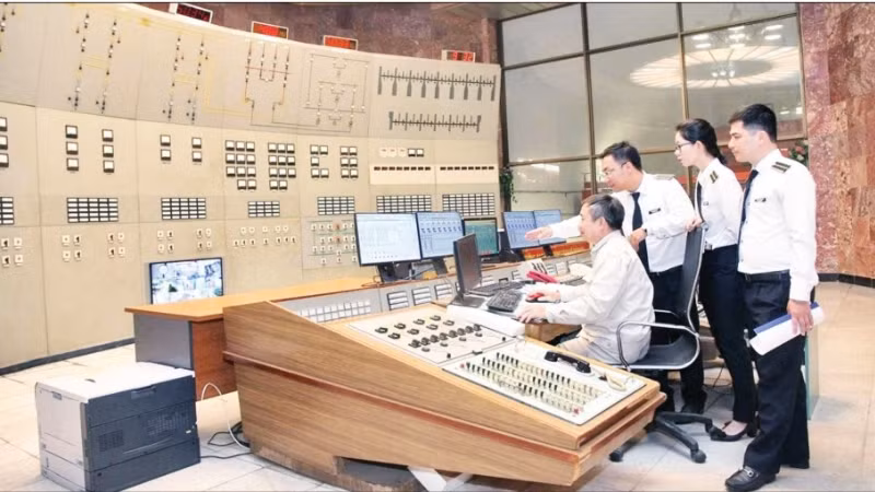 AI không thay thế kiểm toán viên mà giúp họ làm việc chính xác, sâu sắc hơn, hỗ trợ dự báo rủi ro, khuyến nghị chính sách. (Ảnh: TL)
