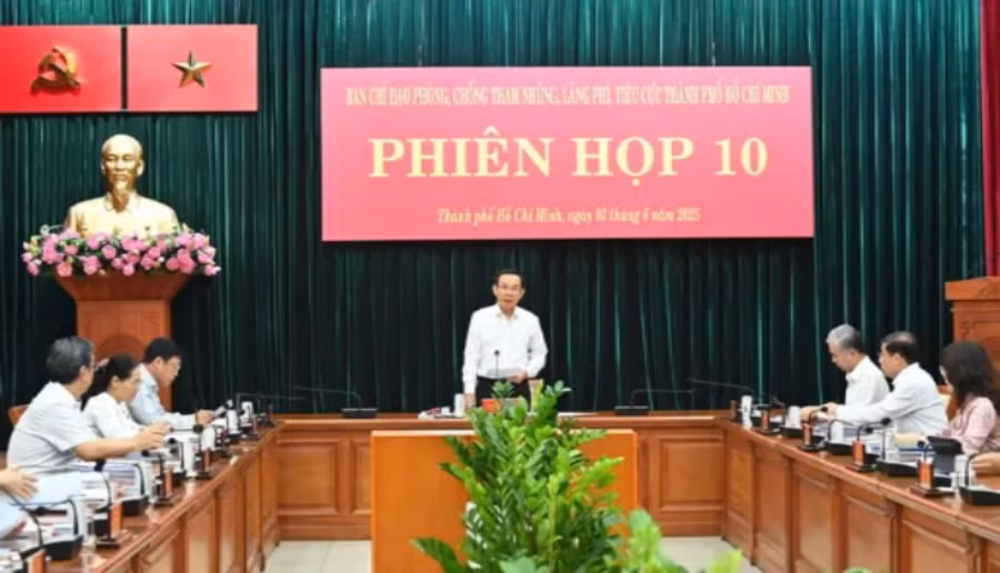 Đồng chí Nguyễn Văn Nên phát biểu kết luận phiên họp. (Ảnh: Trung tâm Báo chí Thành phố Hồ Chí Minh)