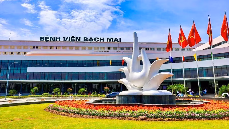 Sau nhiều năm phơi mưa nắng, Bệnh viện Bạch Mai cơ sở 2 Ninh Bình đã chính thức hoạt động, là minh chứng cho quyết tâm phòng, chống lãng phí. (Ảnh DIỆU HIỀN)