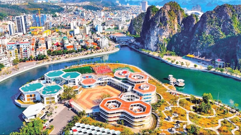 Quảng Ninh đang nỗ lực hướng đến trở thành thành phố trực thuộc Trung ương vào năm 2030.