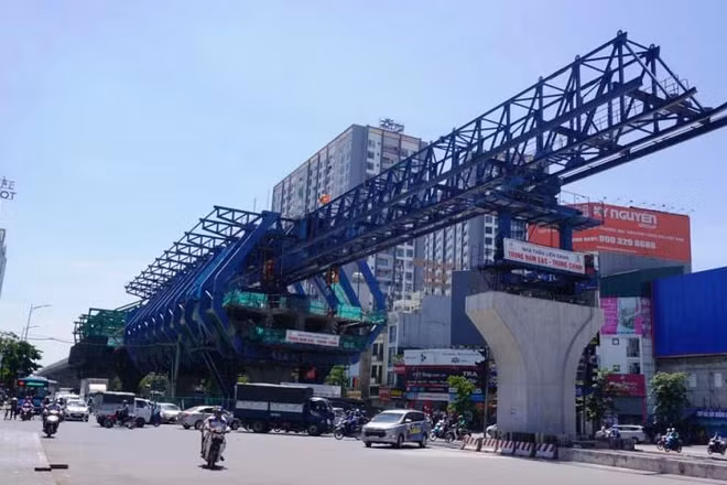 Đường Vành đai 2 trên cao và dưới thấp đang được đẩy nhanh tiến độ.