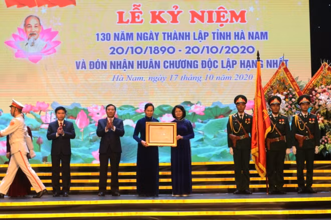 Hà Nam kỷ niệm 130 năm Ngày thành lập tỉnh và đón nhận Huân chương Độc lập hạng nhất